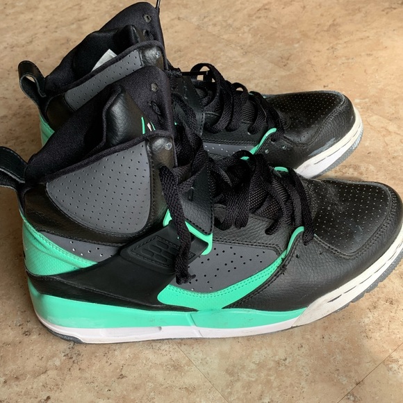 Air Jordan shoes  Jordan flight 45s - Picture 2 of 5